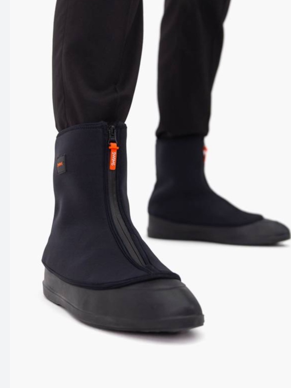 SWIMS NWOT Mobster Overboots